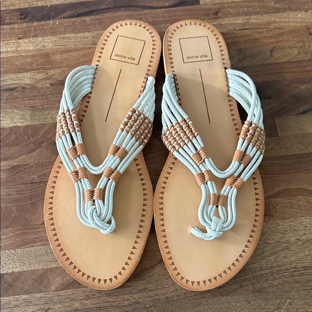 Women's Dolce Vita Nautical Rope Thong Sandals SZ10